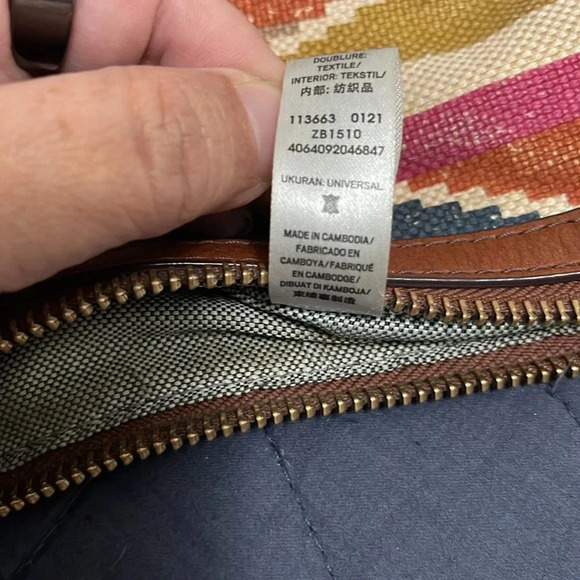 Vintage Fossil 1954 Leather & Canvas with Western/Arizona Native American Print - Picture 8 of 8